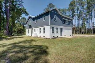 10586 Nc 304 Hwy, Mesic, NC 28515 - Photo 4