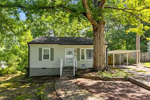 860 Nelson St, Henderson, NC 27536 - Photo 2