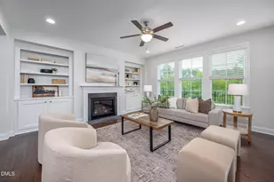 942 River Bark Pl, Cary, NC 27519 - Photo 2