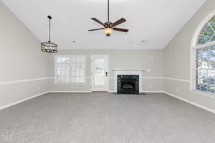 103 Chadbury Dr, Dunn, NC 28334 - Photo 4