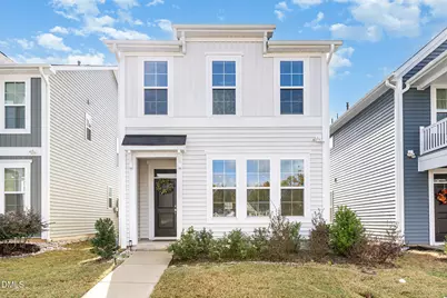 205 Buckhorn Branch Park, Clayton, NC 27520 - Photo 2
