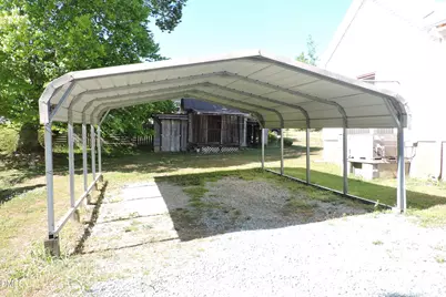 116 W West Hill Avenue S, Hillsborough, NC 27278 - Photo 28