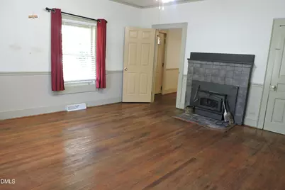116 W West Hill Avenue S, Hillsborough, NC 27278 - Photo 8