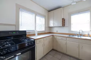 116 W West Hill Ave S, Hillsborough, NC 27278 - Photo 18