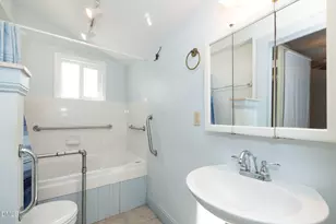 116 W West Hill Ave S, Hillsborough, NC 27278 - Photo 26