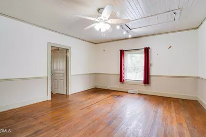 116 W West Hill Avenue S, Hillsborough, NC 27278 - Photo 10