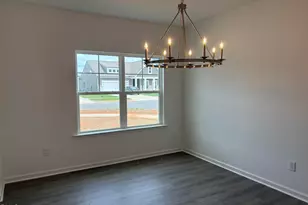 133 N Harvest Rdg Wy, Wilsons Mills, NC 27520 - Photo 4