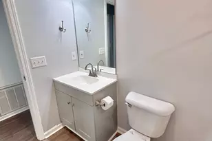 620 E Davis St, Burlington, NC 27215 - Photo 8