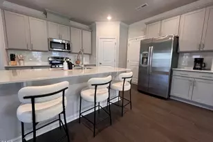 1412 Maple Br Cir, Graham, NC 27253 - Photo 4