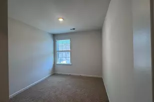 200 Canopy Dr, Graham, NC 27253 - Photo 14