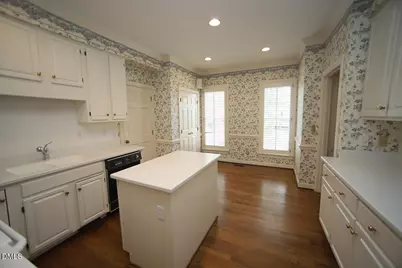 6013 Tenter Banks Square, Raleigh, NC 27609 - Photo 8