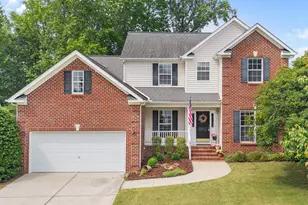 2419 Hidden Meadow Dr, Fuquay-Varina, NC 27526 - Photo 1