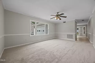 140 Rollingwood Dr, Dunn, NC 28334 - Photo 6