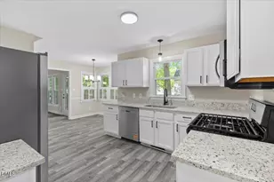 4705 Atterbury Ct, Raleigh, NC 27604 - Photo 18