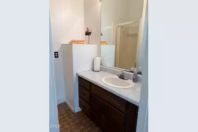 1612 Fairground Road, Dunn, NC 28334 - Photo 6