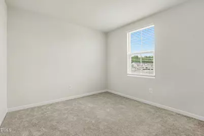 1476 Burgundy Bluff Lane, Zebulon, NC 27597 - Photo 18