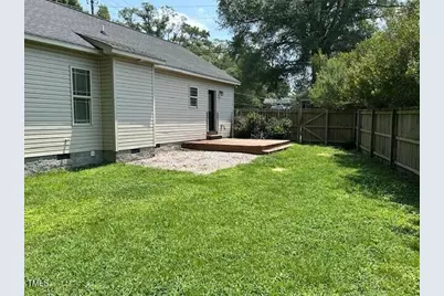 119 N Cross Street, Angier, NC 27501 - Photo 8
