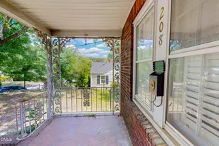 208 Forestwood Dr, Durham, NC 27707 - Photo 8