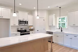 3714 Chatsworth Dr, La Grange, NC 28551 - Photo 8