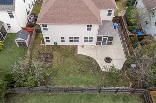 842 New Charleston Dr, Fuquay-Varina, NC 27526 - Photo 10