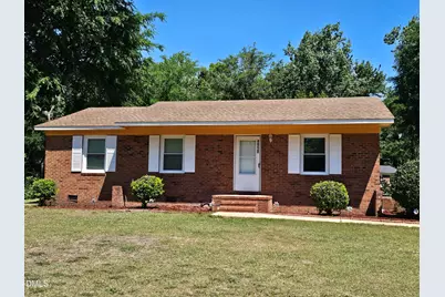 4918 Ellsworth Drive, Fayetteville, NC 28304 - Photo 2