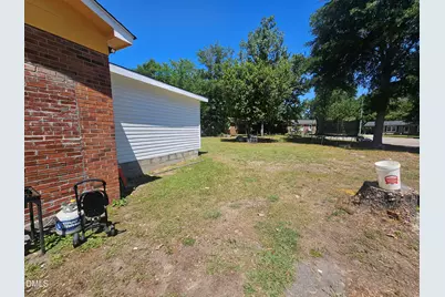 4918 Ellsworth Drive, Fayetteville, NC 28304 - Photo 14