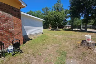 4918 Ellsworth Dr, Fayetteville, NC 28304 - Photo 14