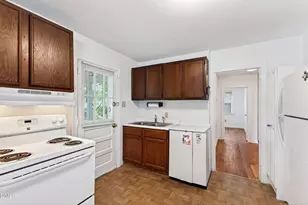 2316 Bedford Ave, Raleigh, NC 27607 - Photo 6