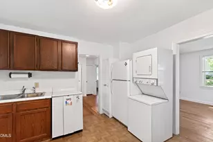2316 Bedford Ave, Raleigh, NC 27607 - Photo 8