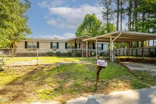 807 Richardson Ave, Fayetteville, NC 28314 - Photo 2