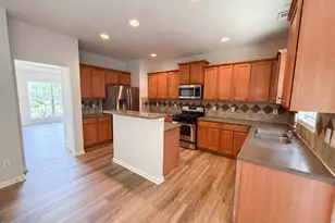 86 Hamilton Hedge Pl, Cary, NC 27519 - Photo 2