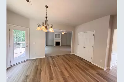 86 Hamilton Hedge Place, Cary, NC 27519 - Photo 8