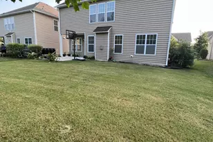 1108 Holland Bend Dr, Cary, NC 27519 - Photo 20