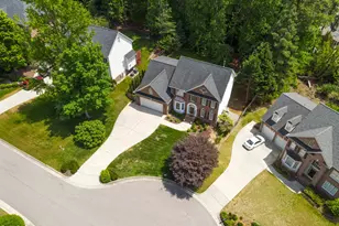 105 Tavernelle Pl, Cary, NC 27519 - Photo 14