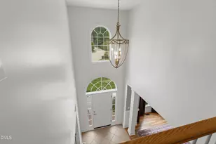 105 Tavernelle Pl, Cary, NC 27519 - Photo 10