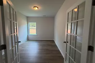 300 Allegheny Dr, Sanford, NC 27330 - Photo 12