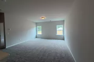 300 Allegheny Dr, Sanford, NC 27330 - Photo 16