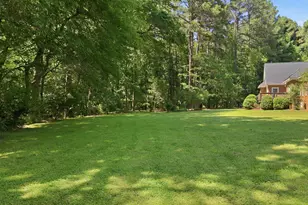 3806 Green Cove Ln, Rocky Mount, NC 27804 - Photo 10