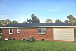 6203 Lynette Cir, Fayetteville, NC 28314 - Photo 2
