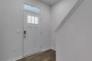 808 Washington St, Fuquay-Varina, NC 27526 - Photo 2