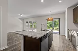209 Wilbur Lake Dr, Fuquay Varina, NC 27526 - Photo 14