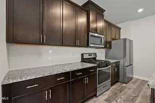209 Wilbur Lake Dr, Fuquay Varina, NC 27526 - Photo 10