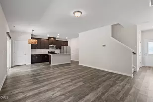 209 Wilbur Lake Dr, Fuquay Varina, NC 27526 - Photo 8