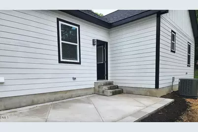 3241 Rowena Avenue, Durham, NC 27703 - Photo 18