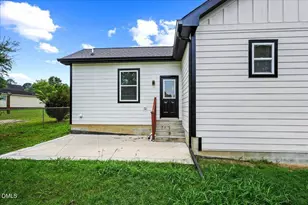 3241 Rowena Ave, Durham, NC 27703 - Photo 8