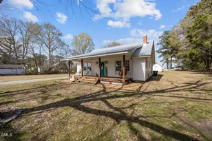 301 E Wilson St, Macclesfield, NC 27852 - Photo 1