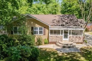 906 Andersonwood Dr, Fuquay Varina, NC 27526 - Photo 2