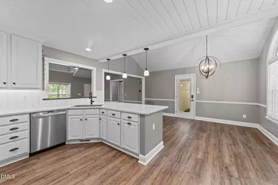 6820 Oviedo Drive, Raleigh, NC 27603 - Photo 10