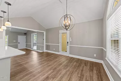 6820 Oviedo Drive, Raleigh, NC 27603 - Photo 14