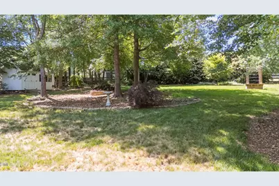 6820 Oviedo Drive, Raleigh, NC 27603 - Photo 38